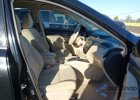 2014 Nissan Rogue S z USA, uszkodzony, nr VIN 5N1AT2MT1EC785769